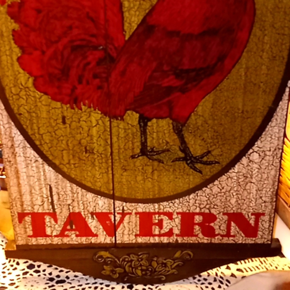 VINTAGE 11" BY 22" RARE VINTAGE TAVERN ROOSTER ON A WOOD BOARD~(LARGE) - Picture 13 of 17